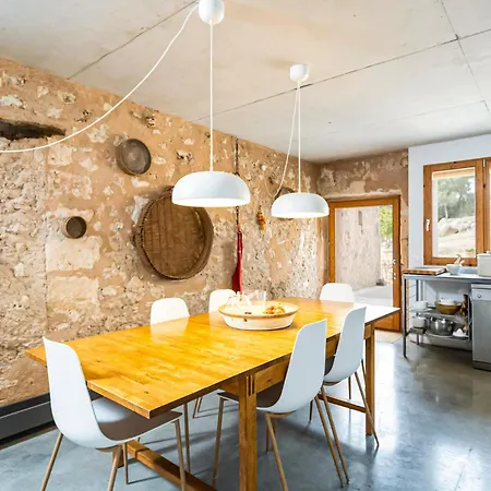 Cozy In With Outdoor Swimming Pool Holiday home Ariany