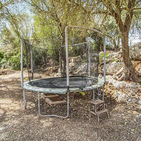 Holiday home Cozy In With Outdoor Swimming Pool Ariany