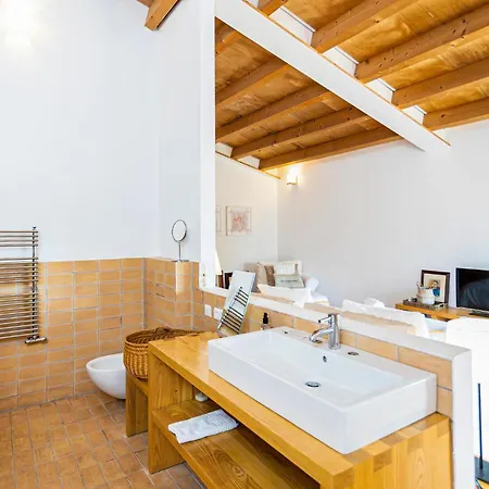Holiday home Cozy In With Outdoor Swimming Pool